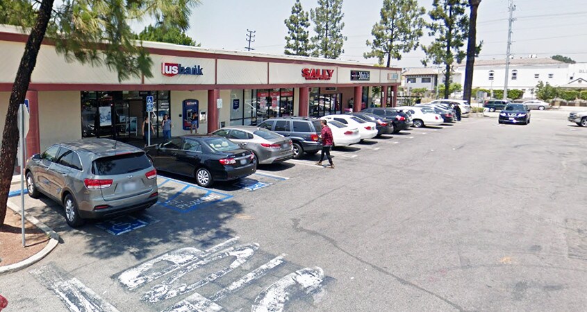 More Photos Of 2700-2800 E 1st St, Los Angeles Unknown For Lease