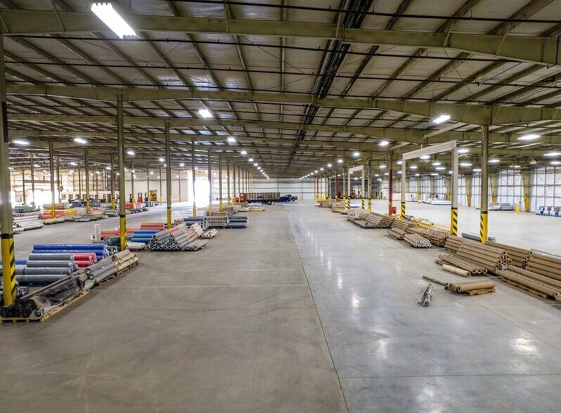 More Photos Of 17300 Silica Rd, Victorville Manufacturing For Sale