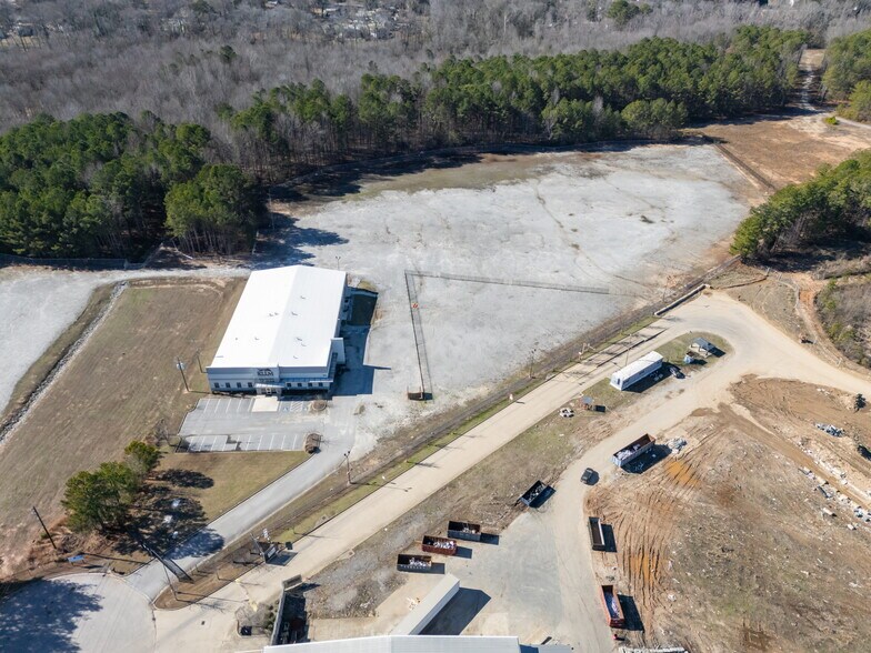 More Photos Of 1010 Citizens Pky, Morrow Unknown For Lease