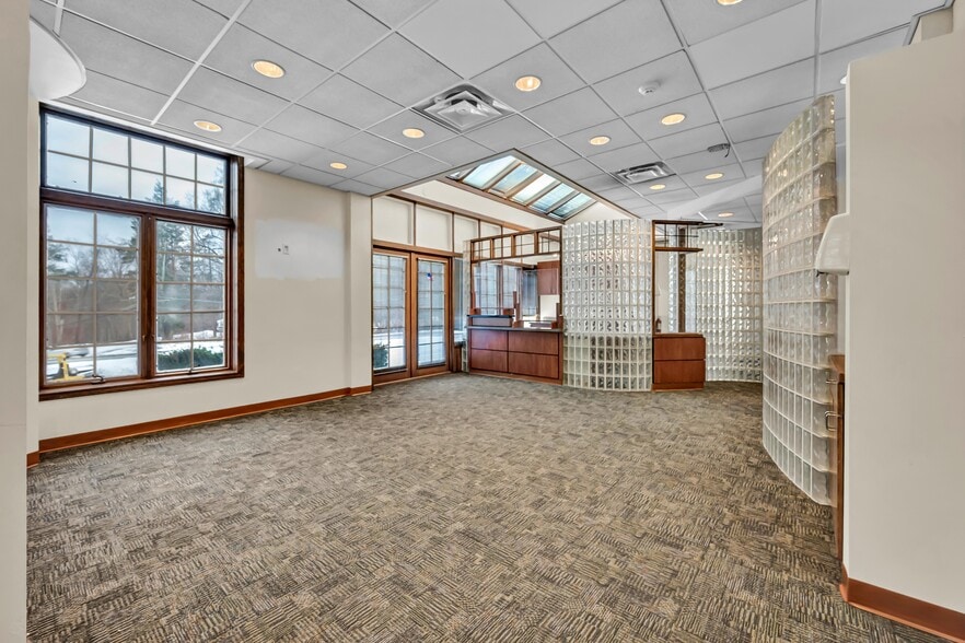More Photos Of 48 Route 6, Yorktown Heights Medical For Sale