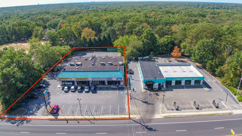 More Photos Of 1880 W County Line Rd, Lakewood Storefront For Sale