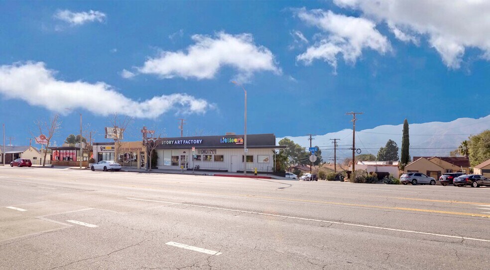 More Photos Of 2870 Foothill Blvd, La Crescenta Office For Sale
