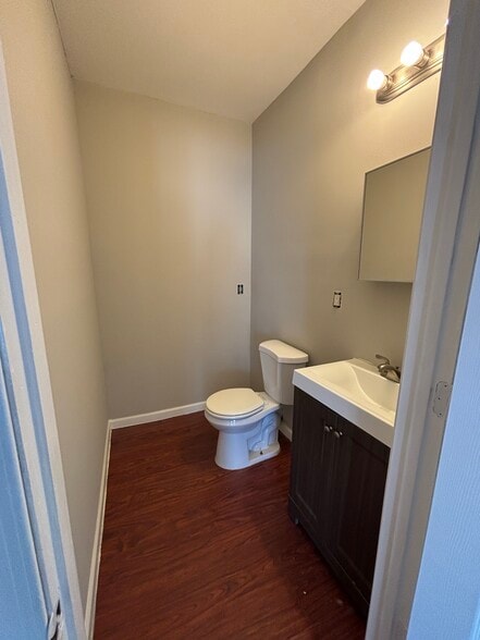 More Photos Of 846 N Eutaw St, Baltimore Storefront Retail Office For Lease