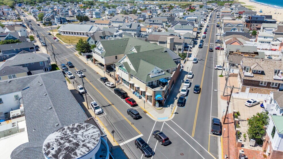 More Photos Of 580 Main St, Manasquan Restaurant For Sale
