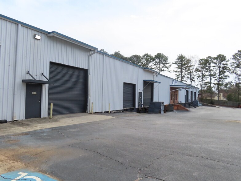 More Photos Of 1761 McCoba Dr SE, Smyrna Warehouse For Lease