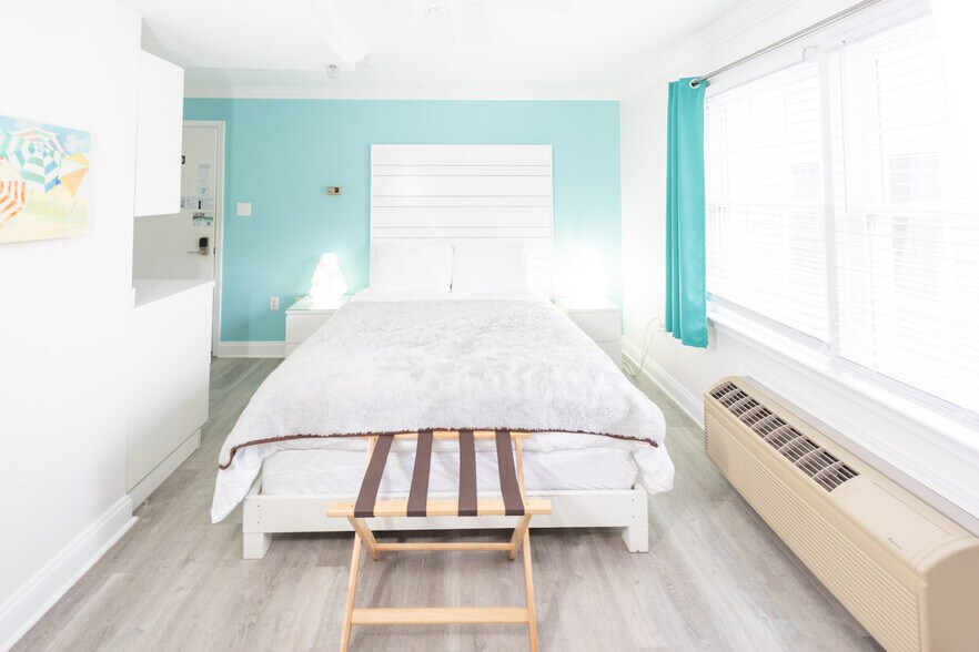 More Photos Of 34 6th St, Rehoboth Beach Hospitality For Sale