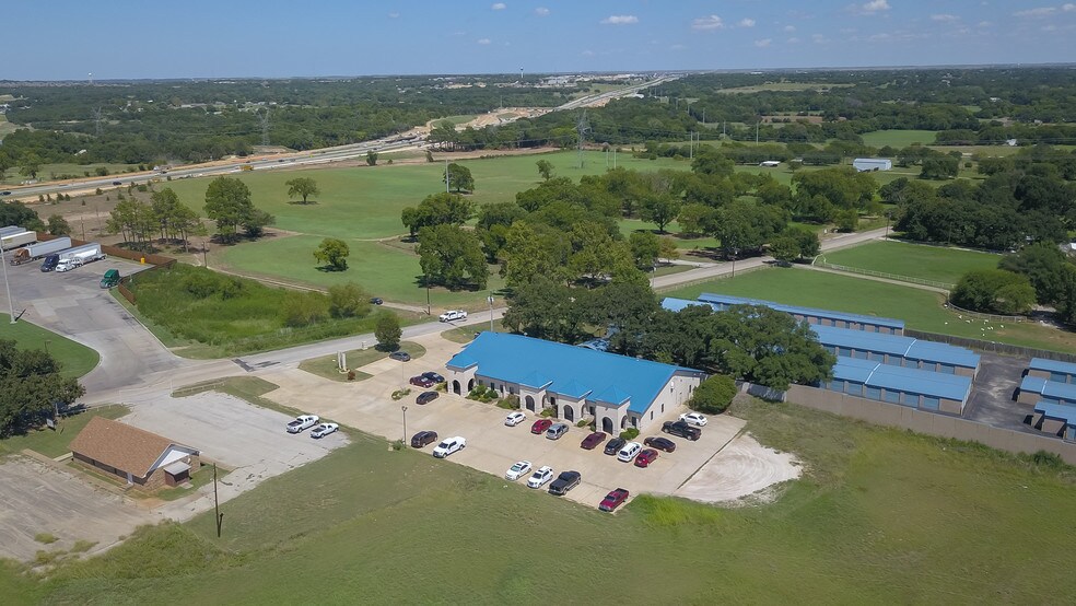 More Photos Of 2614 E Bankhead Hwy, Weatherford Medical For Sale
