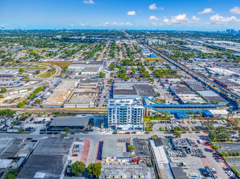 More Photos Of 2690 E 11th Ave, Hialeah Warehouse For Lease