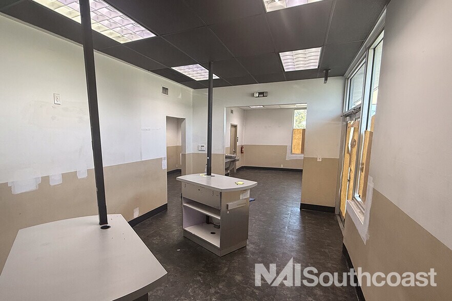 More Photos Of 2903 S US Highway 1, Fort Pierce Auto Repair For Lease