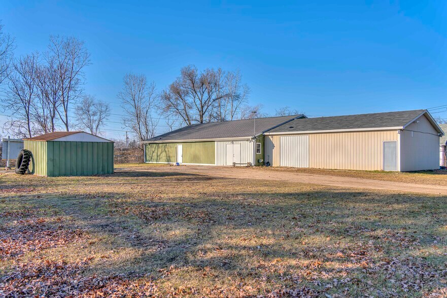 More Photos Of 240 Watts Rd, Jackson Manufacturing For Sale