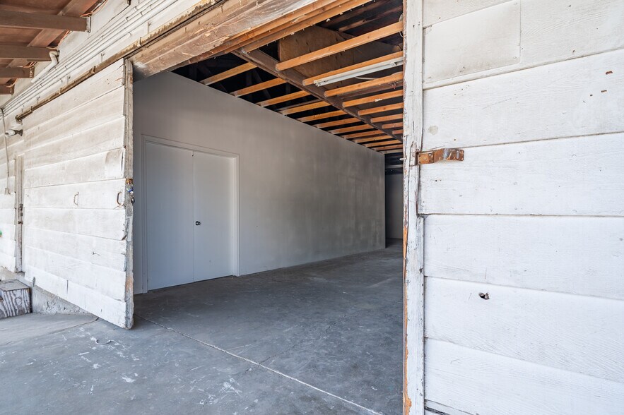 More Photos Of 13661 Calimesa Blvd, Yucaipa Freestanding For Lease