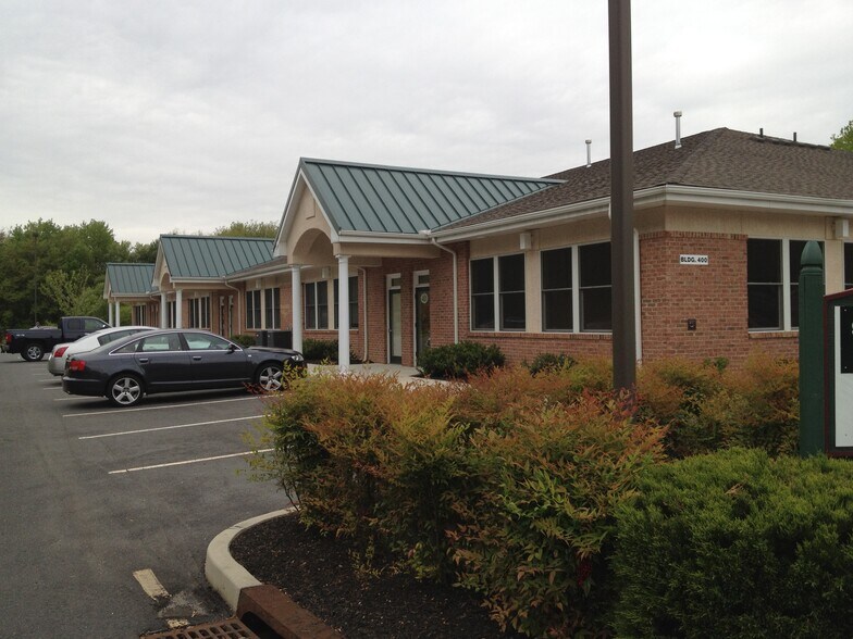 More Photos Of 200-212 Creek Crossing Blvd, Hainesport Office For Lease