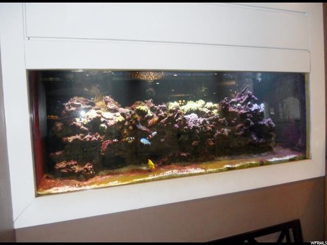 More Photos Of 298 N Main St, Richfield Restaurant For Sale