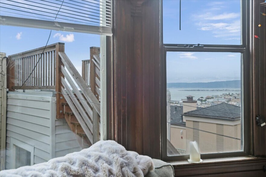 More Photos Of 1067 Union St, San Francisco Multifamily For Sale