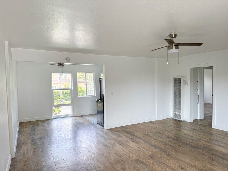 More Photos Of 1401 S Standard Ave, Santa Ana Apartments For Sale
