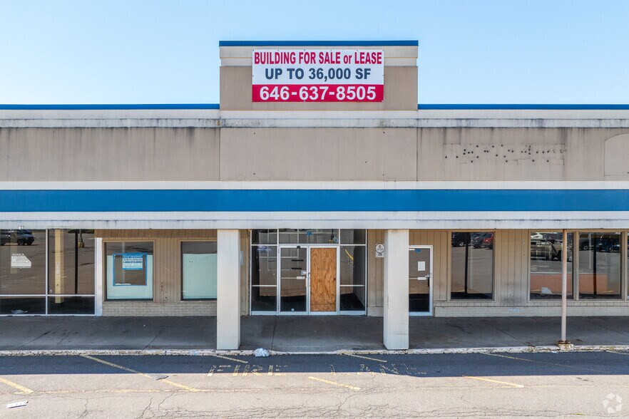 More Photos Of 274 W Side Mall, Edwardsville General Retail For Sale