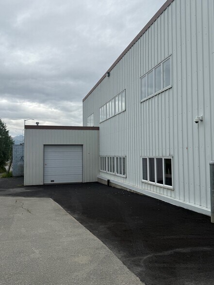 More Photos Of 201 E 54th Ave, Anchorage Office For Lease