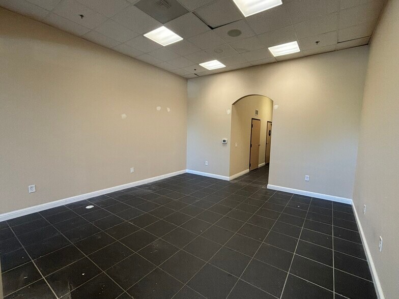 More Photos Of 5968 Silver Creek Valley Rd, San Jose Unknown For Lease