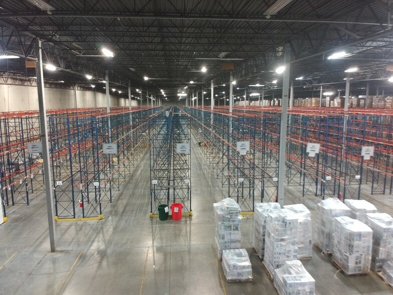 More Photos Of 6 Corporate Pky, Goose Creek Distribution For Lease