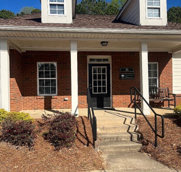 More Photos Of 3457 Lawrenceville Suwanee Rd, Suwanee Office For Sale