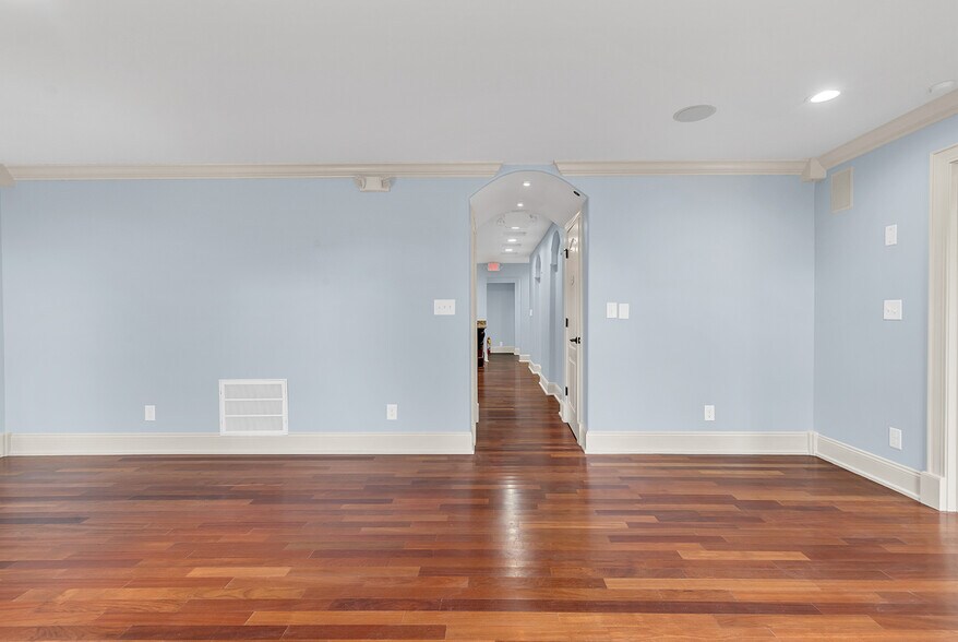 More Photos Of 9300 Highway 17 Byp, Murrells Inlet Office For Sale