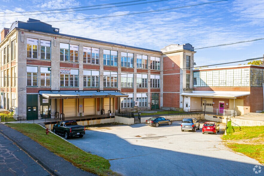 Primary Photo Of 296 Nonotuck St, Northampton Warehouse For Lease