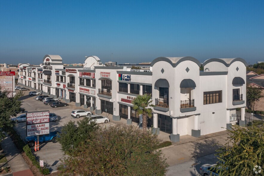More Photos Of 9440 Bellaire Blvd, Houston Unknown For Lease