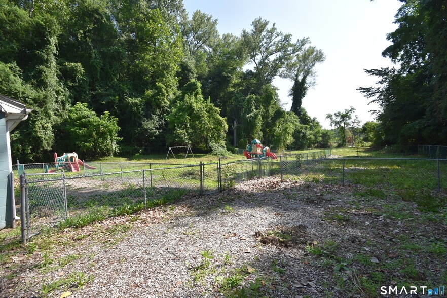 More Photos Of 206 House St, Glastonbury Land For Sale