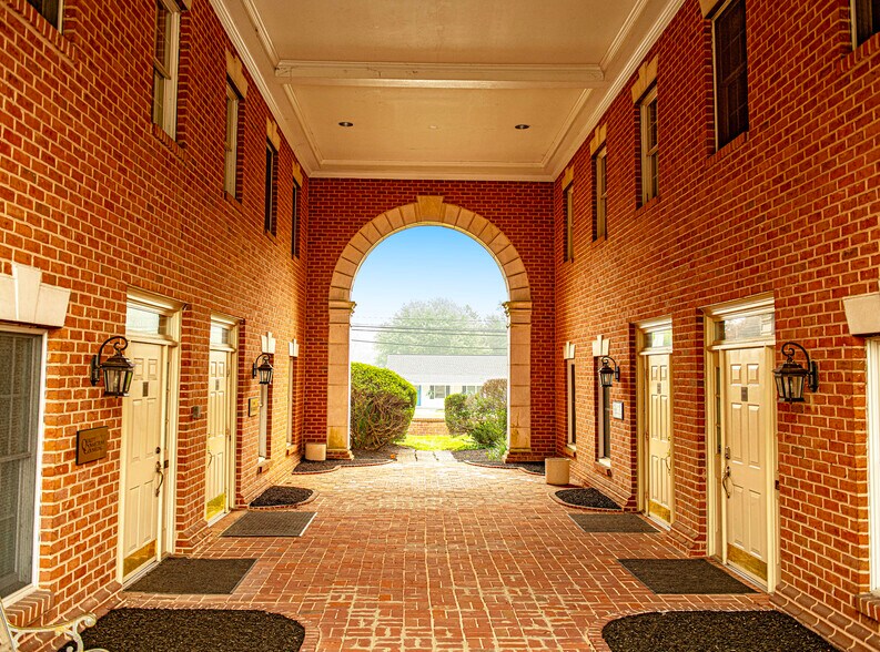 More Photos Of 900 S Main St, Bel Air Office For Sale