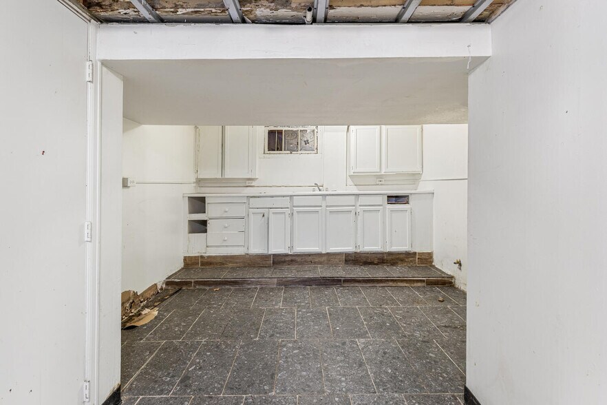 More Photos Of 4705 Claude Ct, Denver Storefront Retail Residential For Sale