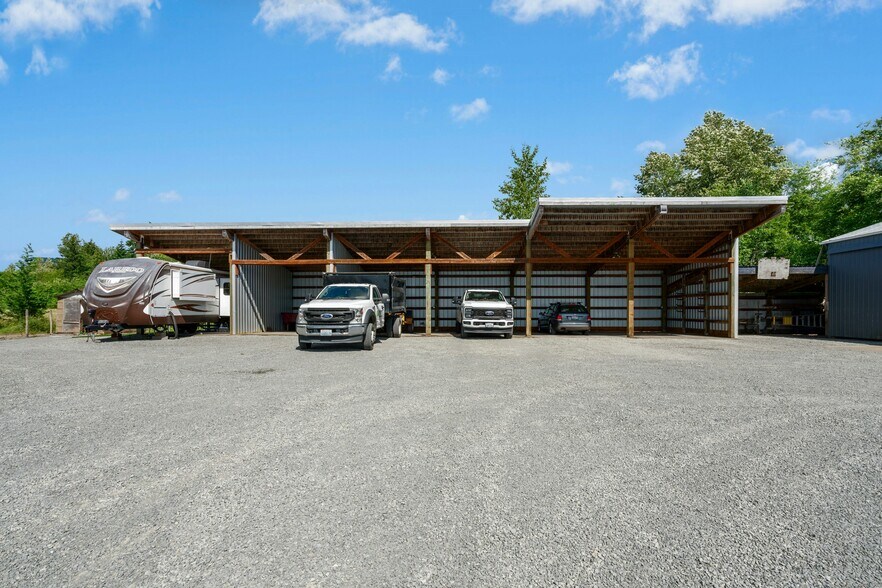 More Photos Of 41218 292nd Way SE, Enumclaw Specialty For Sale