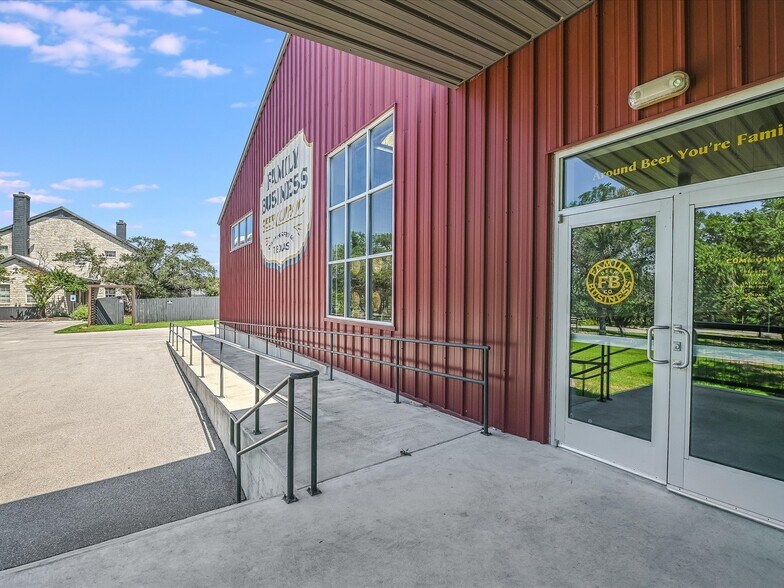 More Photos Of 19510 Hamilton Pool Rd, Dripping Springs Freestanding For Sale