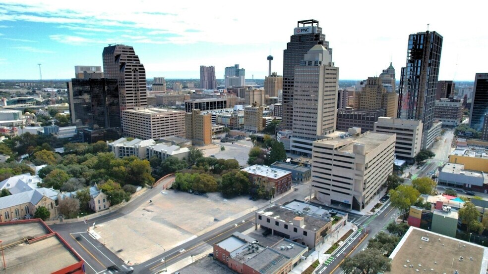 More Photos Of 500 N Main Ave, San Antonio Loft Creative Space For Sale