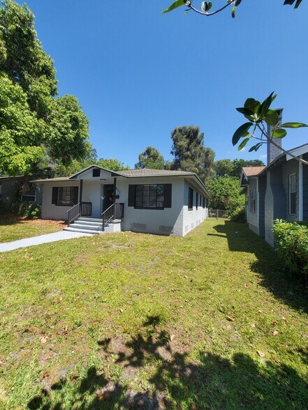 More Photos Of 1357 Overlea St, Clearwater Specialty For Sale