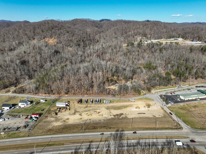 More Photos Of 3930 E Stone Dr, Kingsport Warehouse For Sale