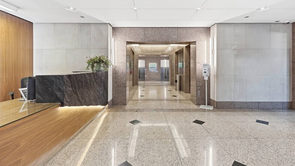 More Photos Of 919 Congress Ave, Austin Office For Lease