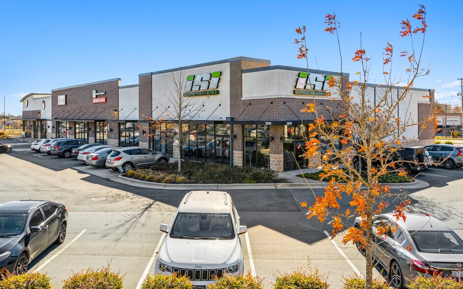 More Photos Of 3866 Rural Retreat Rd, Burlington Storefront Retail Office For Lease