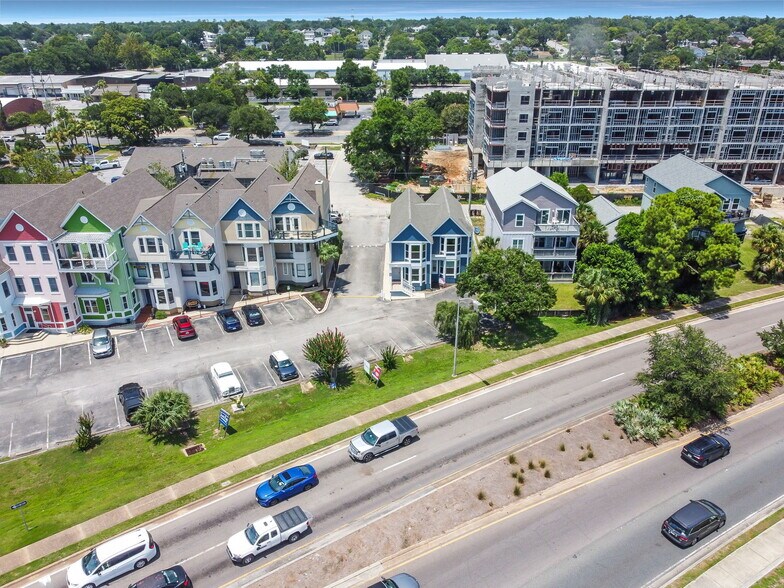 More Photos Of 730 Bayfront Pky, Pensacola Office For Lease