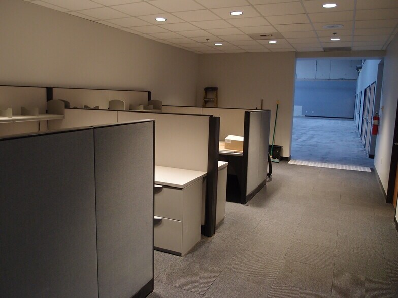 More Photos Of 17760 Rowland St, City Of Industry Distribution For Sale