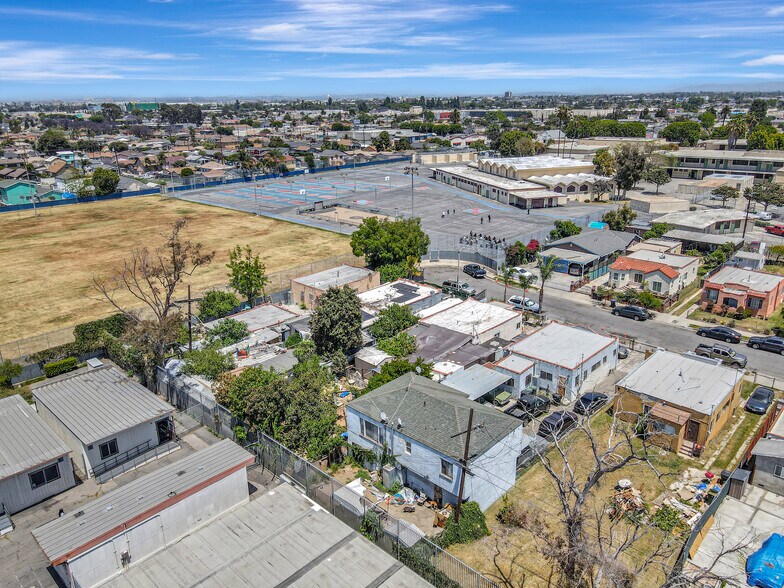More Photos Of 8467 Zamora Ave, Los Angeles Apartments For Sale