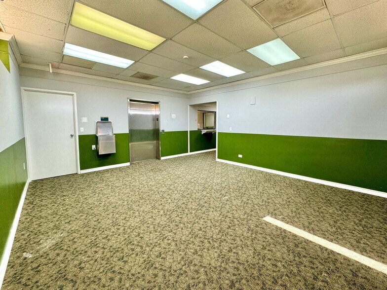 More Photos Of 1620 McClelland Ave, Laredo Medical For Lease