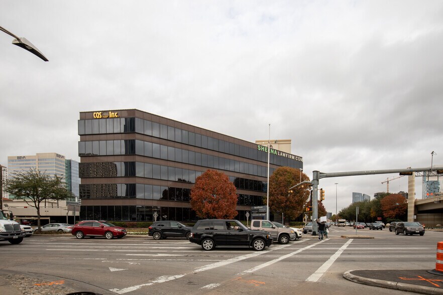 More Photos Of 2500 West Loop South, Houston Medical For Lease