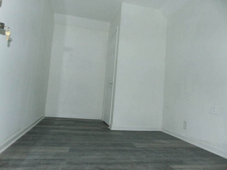 More Photos Of 6277 Memorial Dr, Stone Mountain Medical For Sale