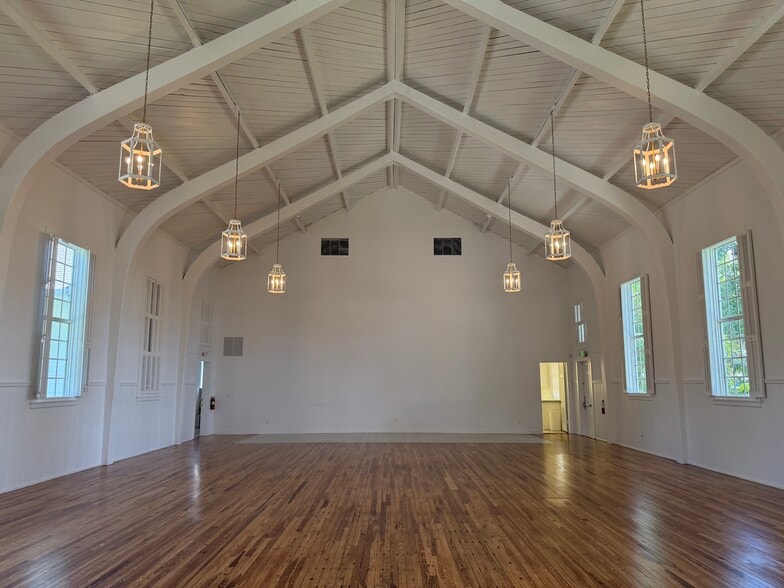 More Photos Of 200 SE 7th Ave, Delray Beach Schools For Sale