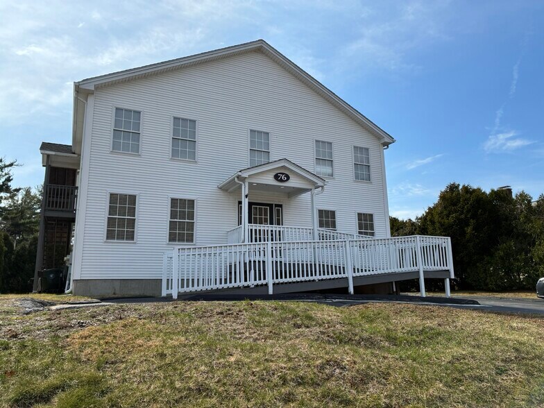 Primary Photo Of 76 Salem Tpke, Norwich Office For Sale