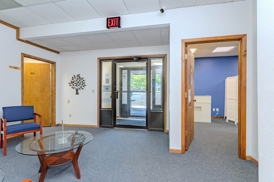 More Photos Of 3205 Terrace Ct, Wausau Office For Sale