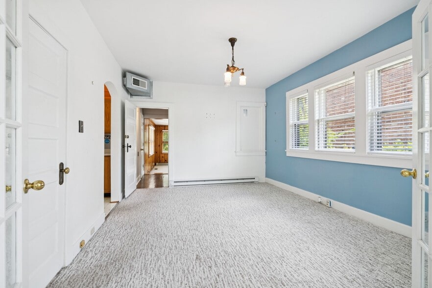 More Photos Of 1604 17th Ave S, Nashville Office Residential For Sale