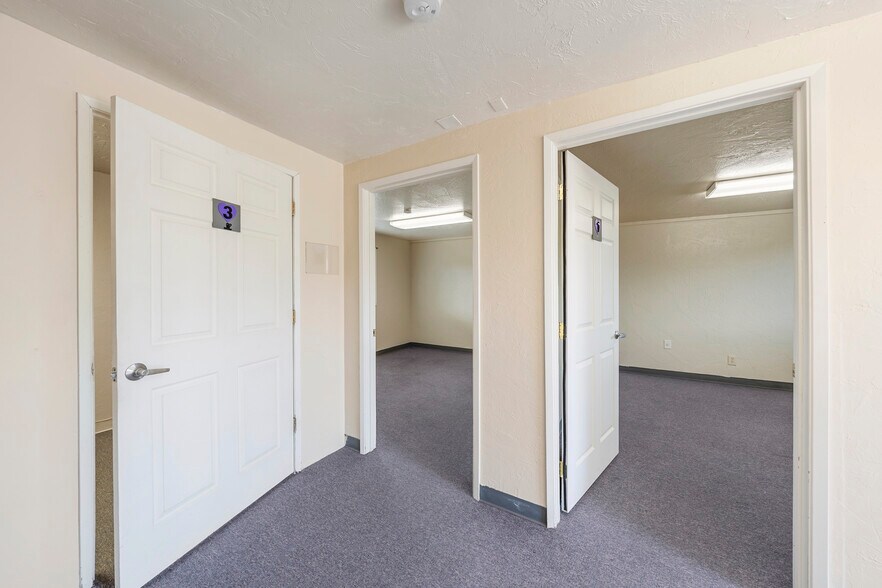 More Photos Of 143 S Main St, Phoenix Office For Sale