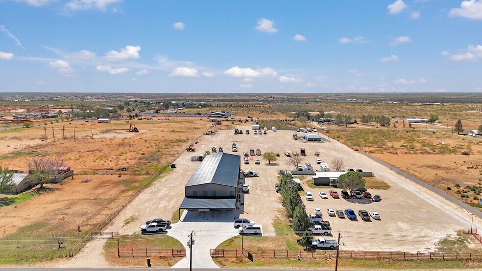 More Photos Of 9013 W County Road 160, Midland Showroom For Sale