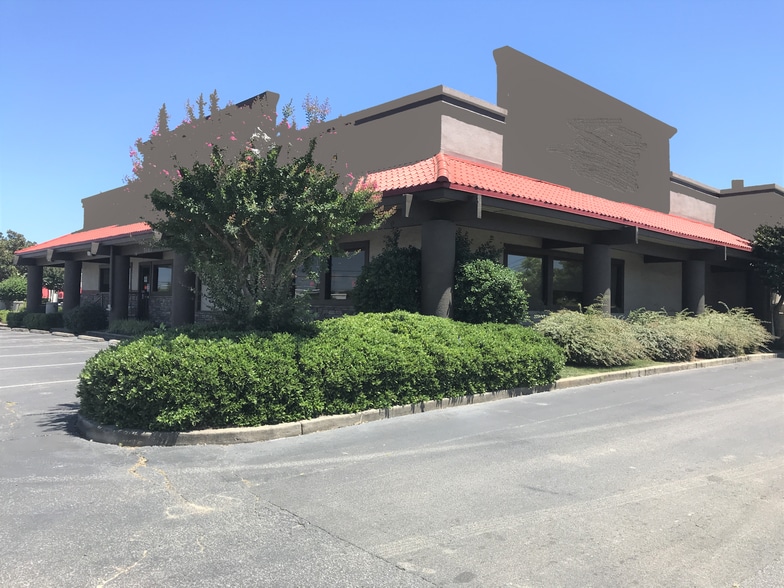 Primary Photo Of 7065 Winchester Rd, Memphis Restaurant For Lease
